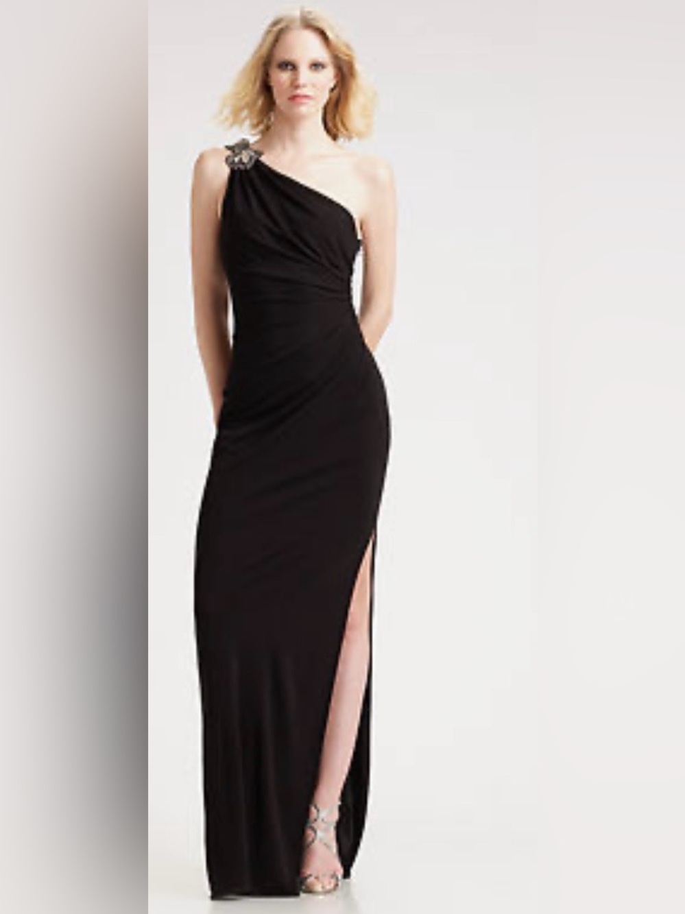 Designer David Meister one shoulder beaded elegant gown size slit black size 6